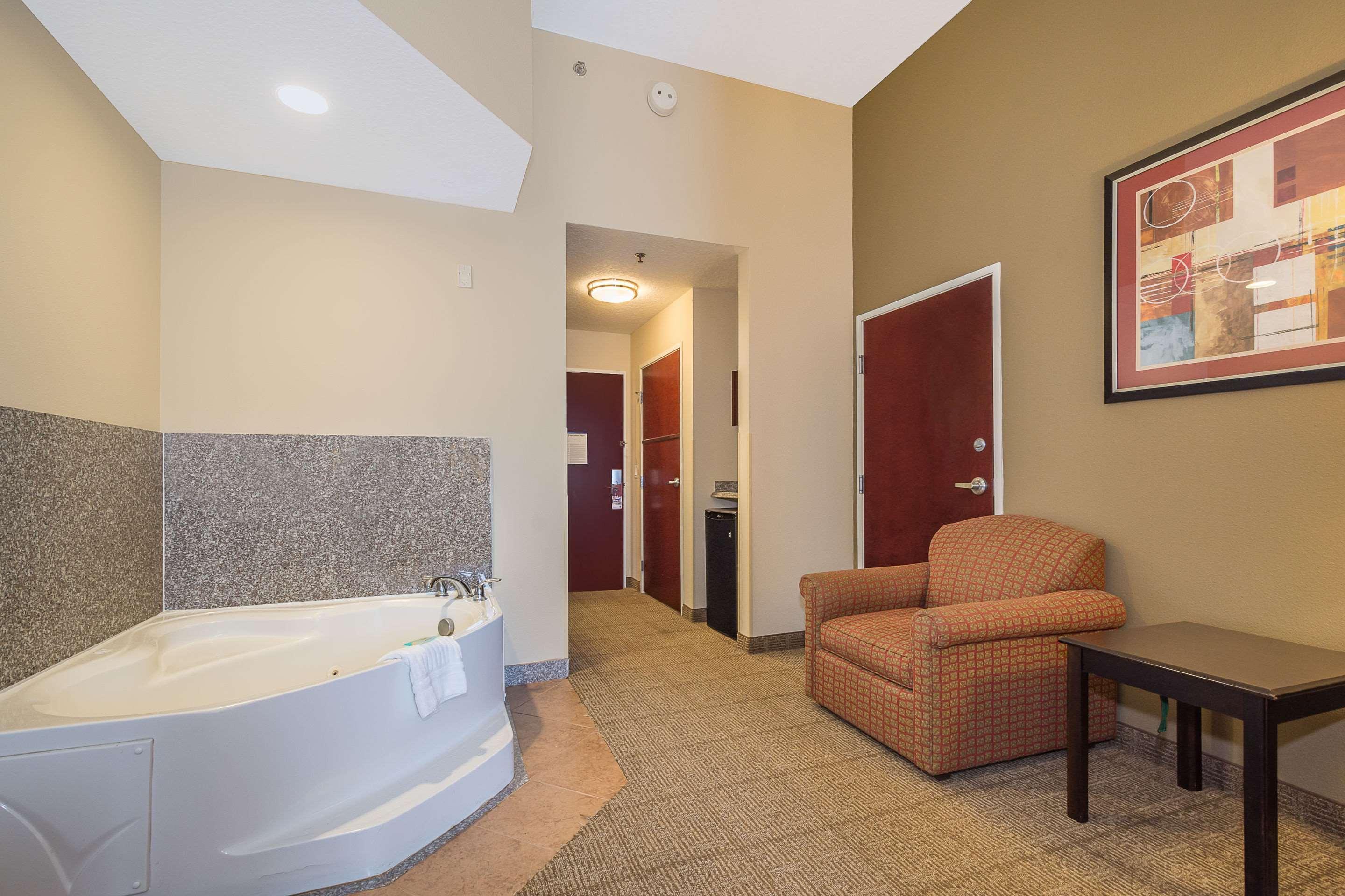 Comfort Inn & Suites Maingate South Davenport Ngoại thất bức ảnh